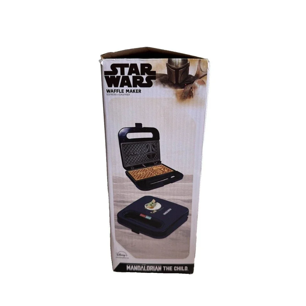 Uncanny Brands Mandalorian Waffle Maker Bounty Hunter & Baby Yoda Waffles 2 Mini